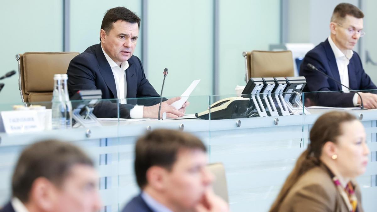 Андрей Воробьев: Информация о правилах обращения с крупногабаритным мусором должна быть в каждом подъезде