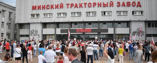 Видео: Возле Минского тракторного завода прошли задержания митингующих