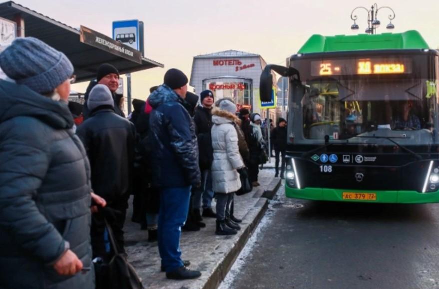 Мэрия Тюмени оштрафовала «ТПАТП № 1» на 2 млн рублей за опоздания автобусных рейсов