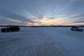 На ледовой переправе через Обь вводят ограничения для грузовиков