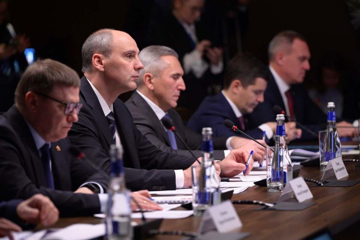 правительство Свердловской области, источник: oblgazeta.ru правительство Свердловской области, источник: oblgazeta.ru