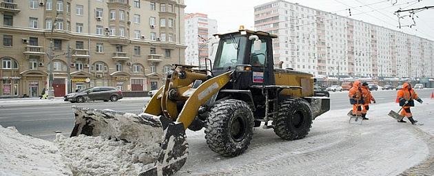 Готовность снегоуборочной техники в Новосибирске составляет 85%
