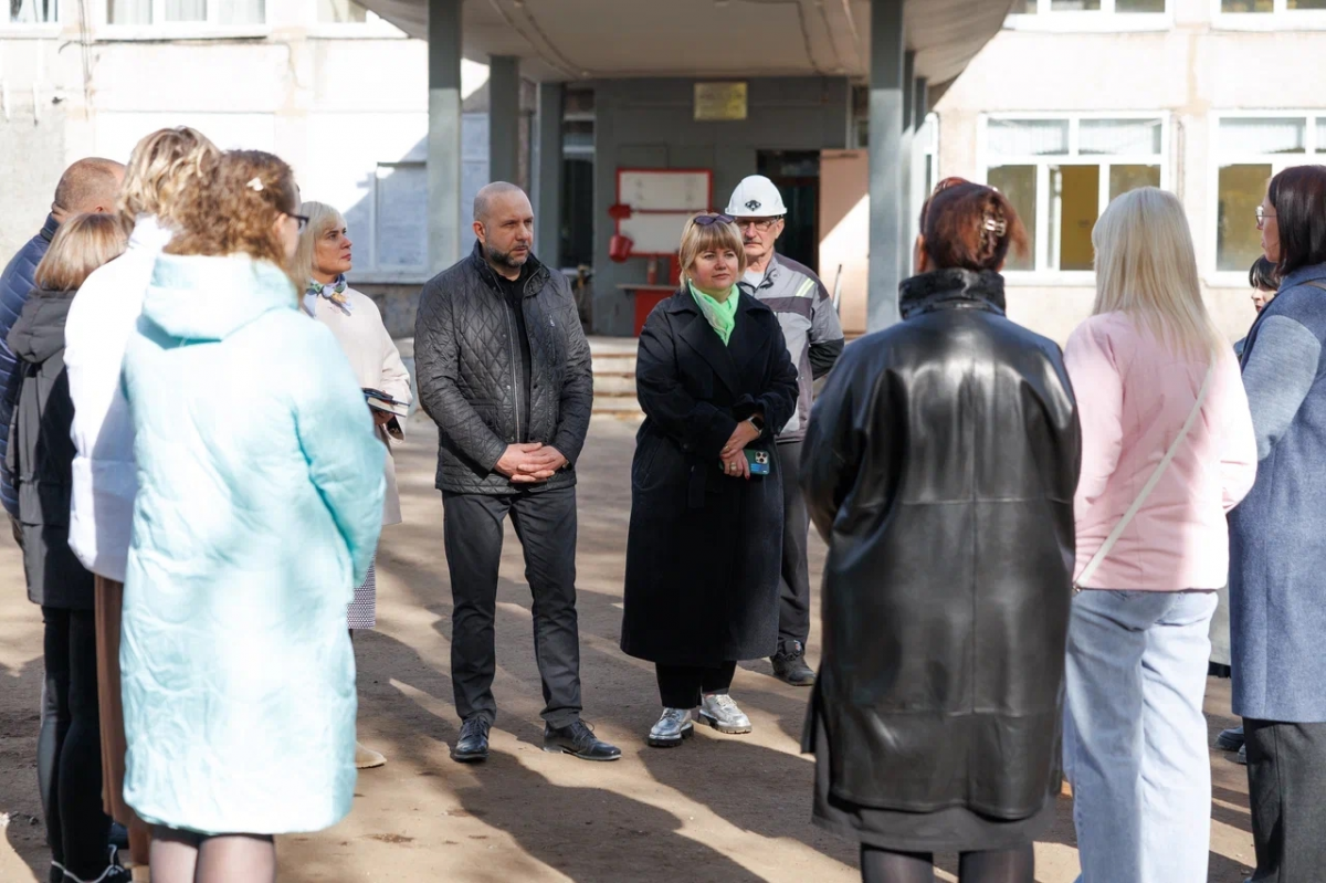 Глава Орехово-Зуевского городского округа Руслан Заголовацкий проинспектировал ход капремонта школы №20 им. Бирюкова