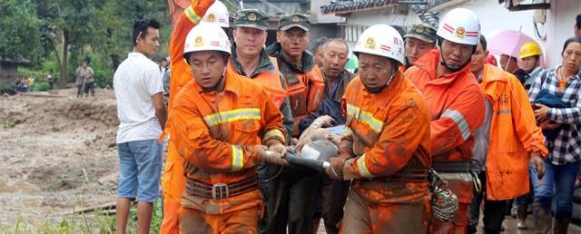 В Китае жертвами землетрясения стали четыре человека