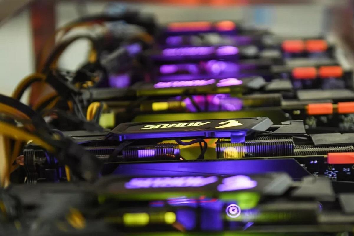 Крипторынок ждет осенний ралли: аналитики называют целевые уровни для ETH и SOL