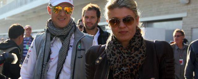 Супруга гонщика Шумахера впервые прокомментировала состояние мужа