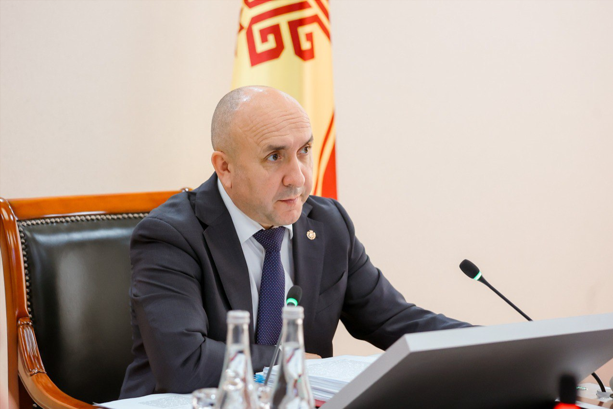 Спикер Госсовета Леонид Черкесов: Депутаты 2 октября рассмотрят кандидатуру Сергея Артамонов на должность главы правительства Чувашии