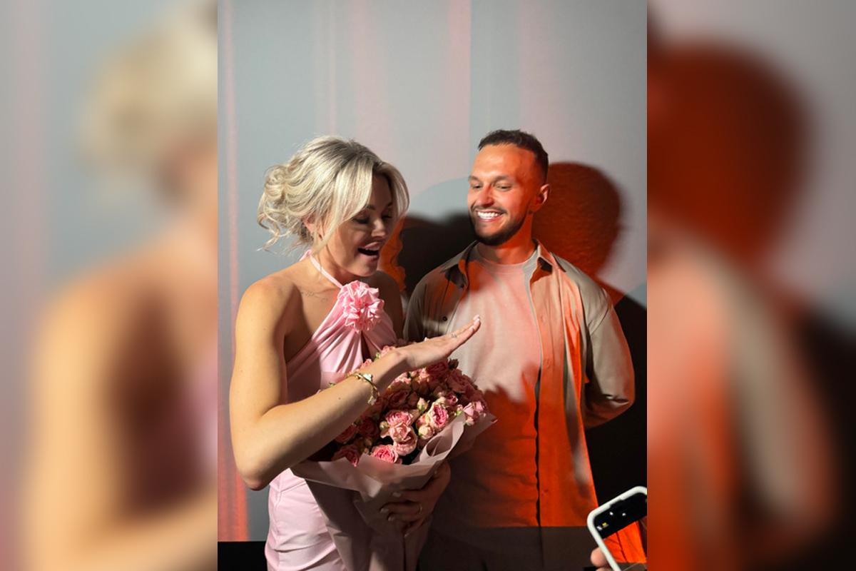 Блогер Елена Сажина согласилась выйти замуж за Павла Шевченко