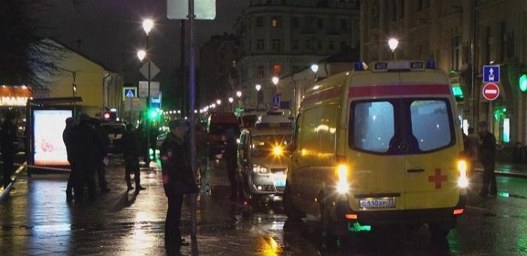 В Москве в результате взрыва на остановке пострадали четыре человека
