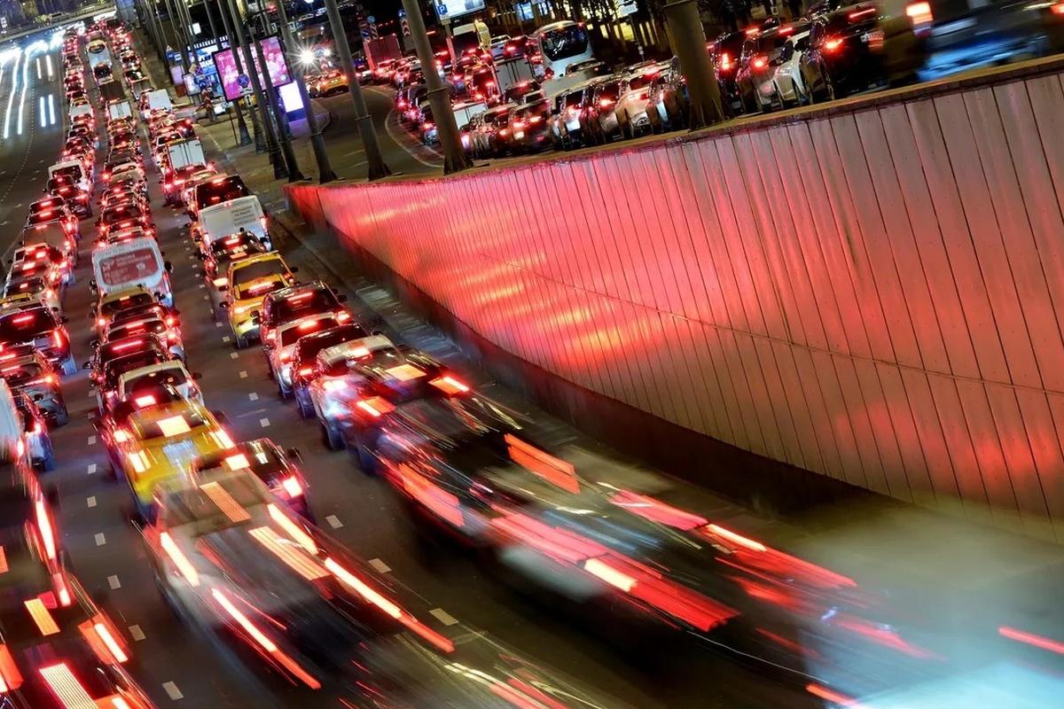 В России автомобили подорожали в августе