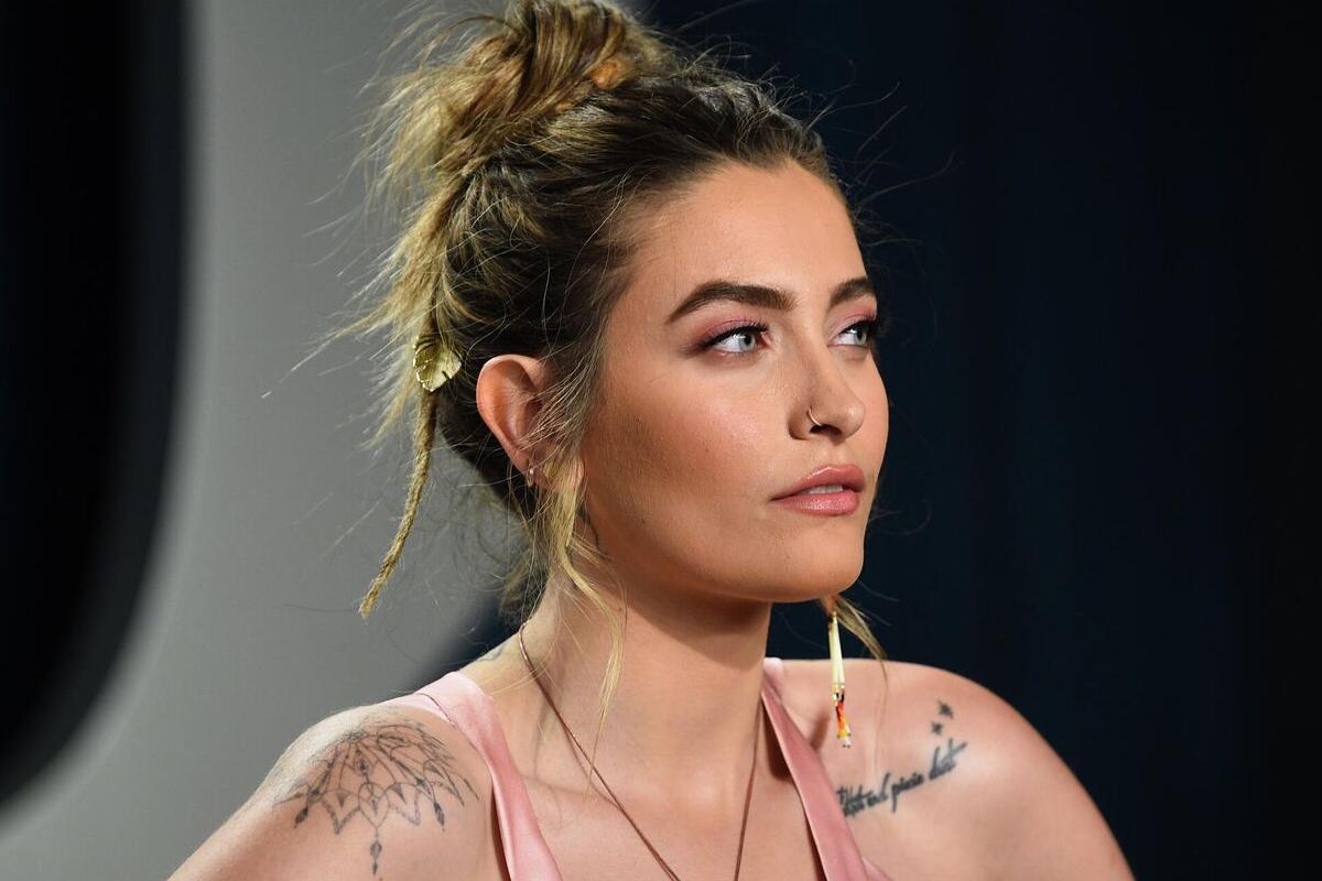 Дочь Майкла Джексона против душеприказчиков: Пэрис требует $2 млрд и обвиняет опекунов в «щедрых» бонусах