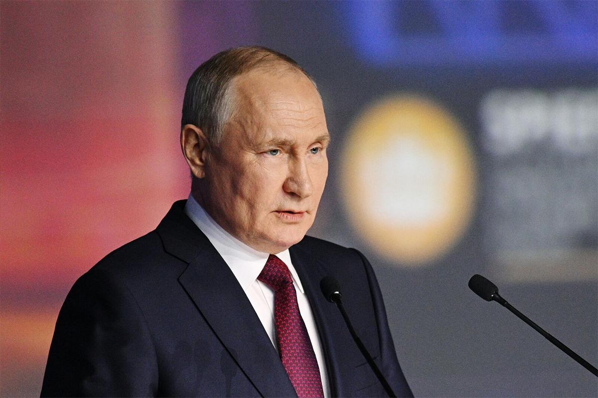 Путин назвал победу в ВОВ триумфом советского народа, отметив роль РСФСР