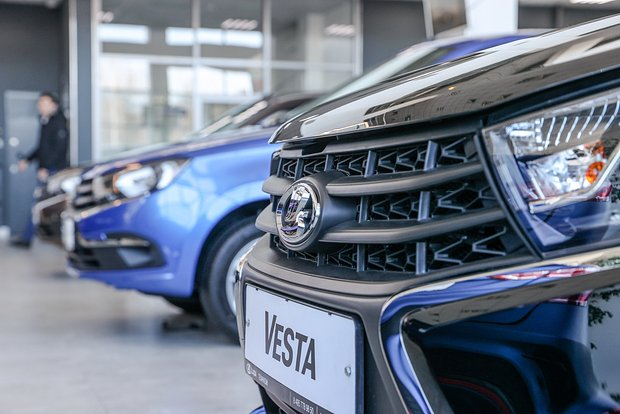 Локализация обновленной LADA Vesta снизилась в 2023 году