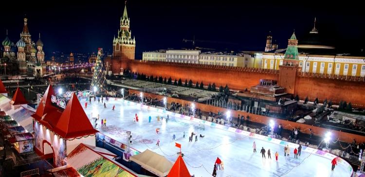 В Москве катки и горки обещают открыть в ближайшие дни