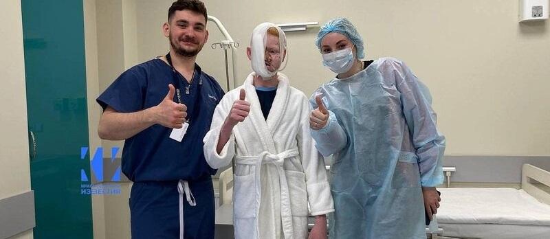 Краснодарские врачи восстановили лицо молодому сенегальцу, изуродованное в ходе лечения меланомы у него на родине