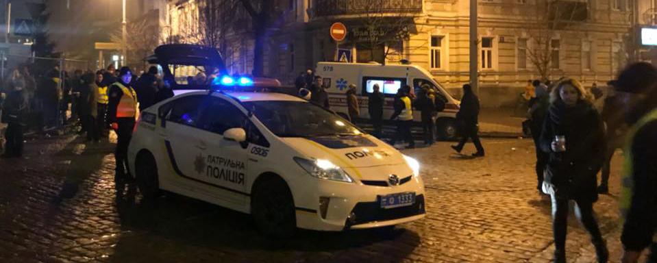 В центре Киева наблюдательница ОБСЕ из Франции подверглась нападению
