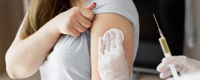 В Ульяновской области начали прививать от ковида пациентов при выписке из больниц