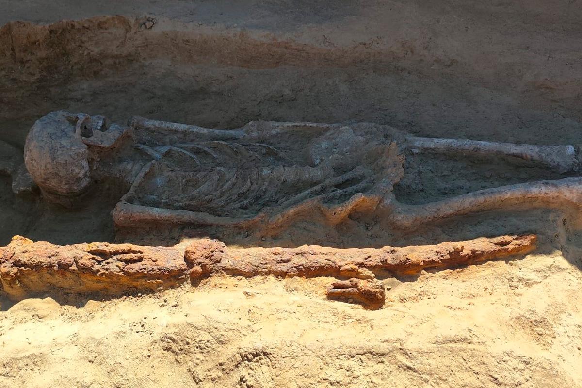 В Астраханской области обнаружены останки древнего языческого воина