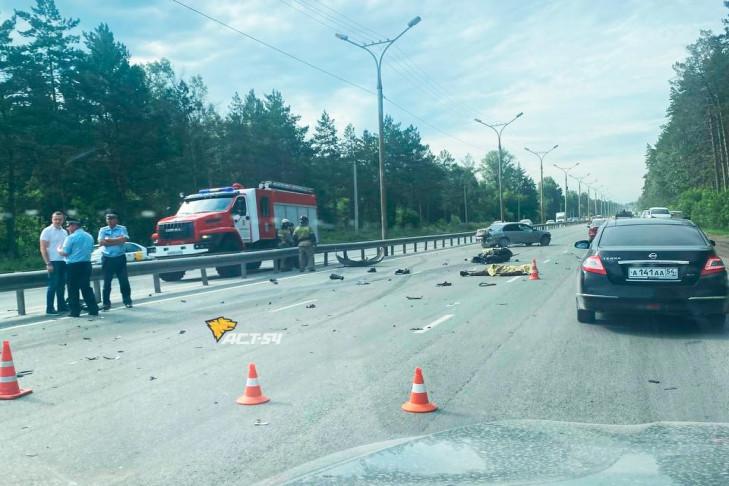 В Новосибирске произошло смертельное ДТП с мотоциклистом