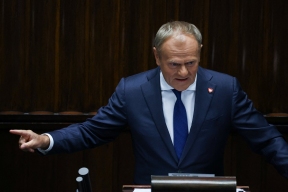 Туск официально заявил о факте вторжения беспилотников в воздушное пространство Польши