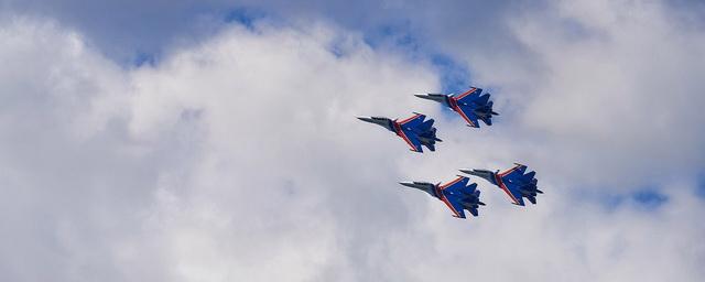 Авиашоу пилотажных групп в Воронеже посмотрели 100 тысяч человек