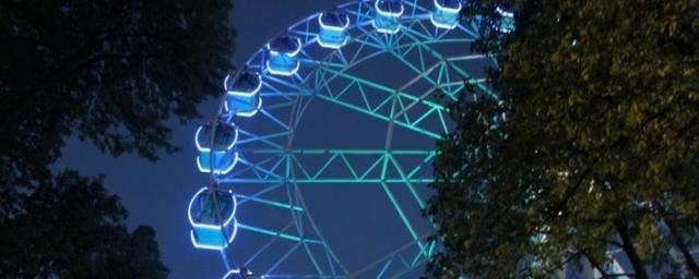 В Самаре возобновило работу 55-метровое колесо обозрения в парке Гагарина