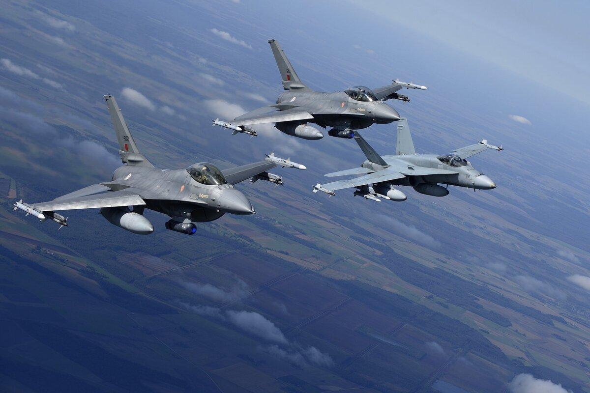 Нидерланды передали Киеву шесть F-16