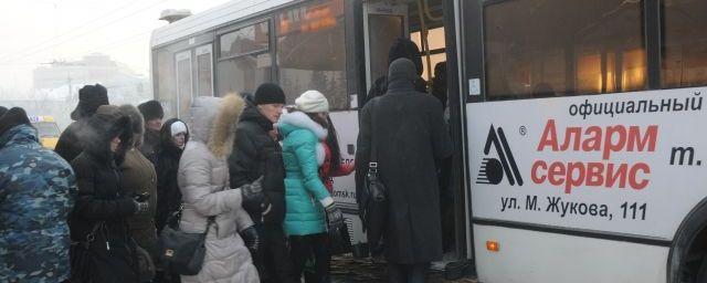 В Омске планируют сокращать маршруты общественного транспорта