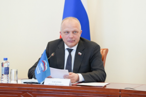 Спикер Заксобрания Роман Заварин: Модернизация первичного звена здравоохранения Вологодской области находится на постоянном контроле депутатского корпуса