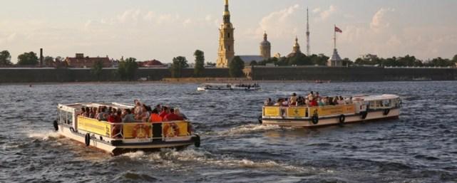 На реках и каналах Петербурга открылась навигация