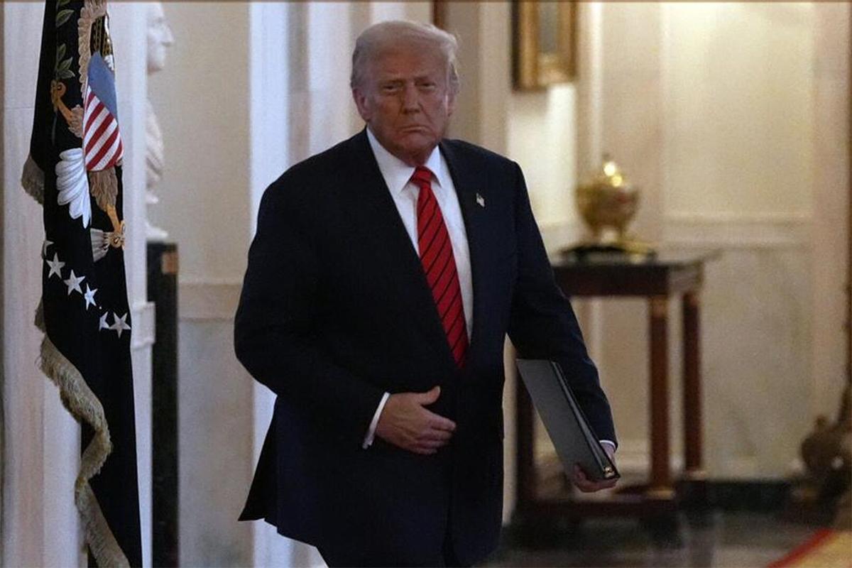 Трамп анонсировал 100-процентные пошлины на чипы и полупроводники