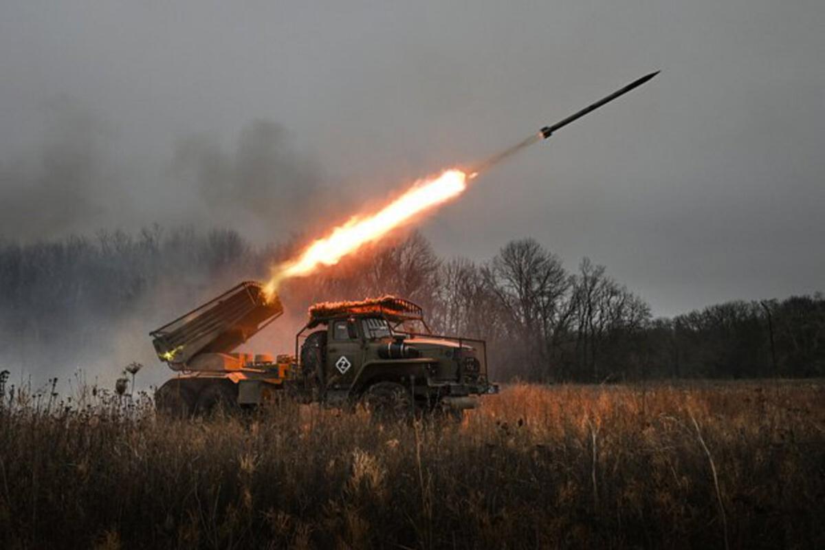 Российские (страна-террорист) войска взяли под контроль Великую Новоселку