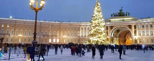 Более 1 млн туристов побывали в Петербурге в период новогодних праздников
