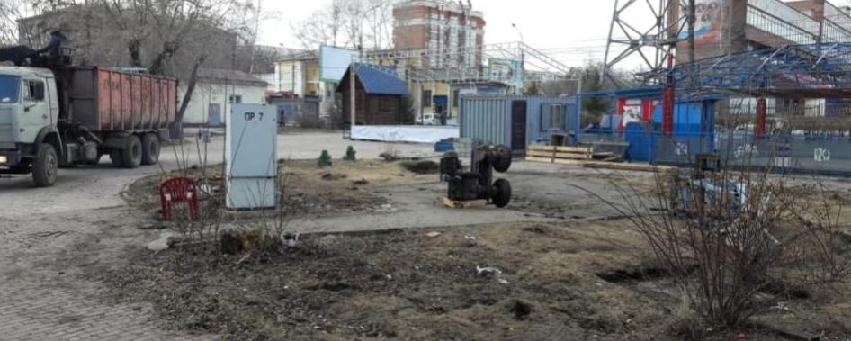 В Центральном парке Новосибирска полностью разобрали колесо обозрения