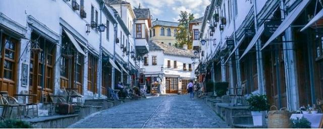 Албания отменила летний безвиз для россиян