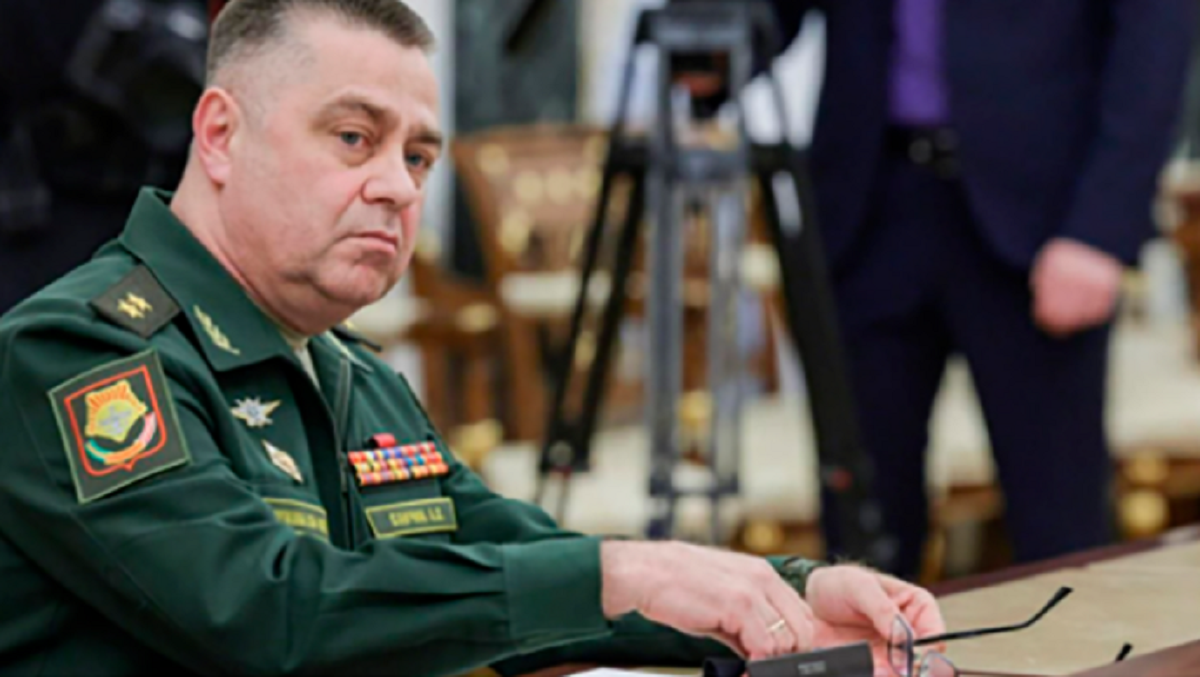 Верховный главнокомандующий провел кадровые изменения в военном руководстве, акцентировав внимание на борьбе с «внутренним врагом»
