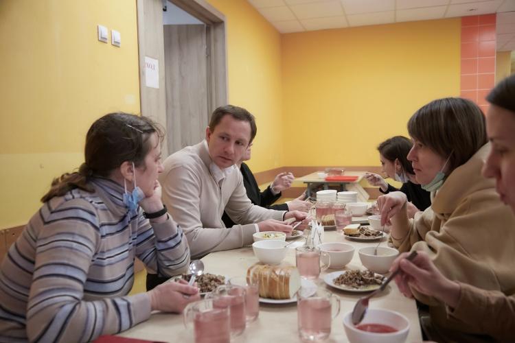 Глава Красногорска Волков проконтролировал качество питания школьников