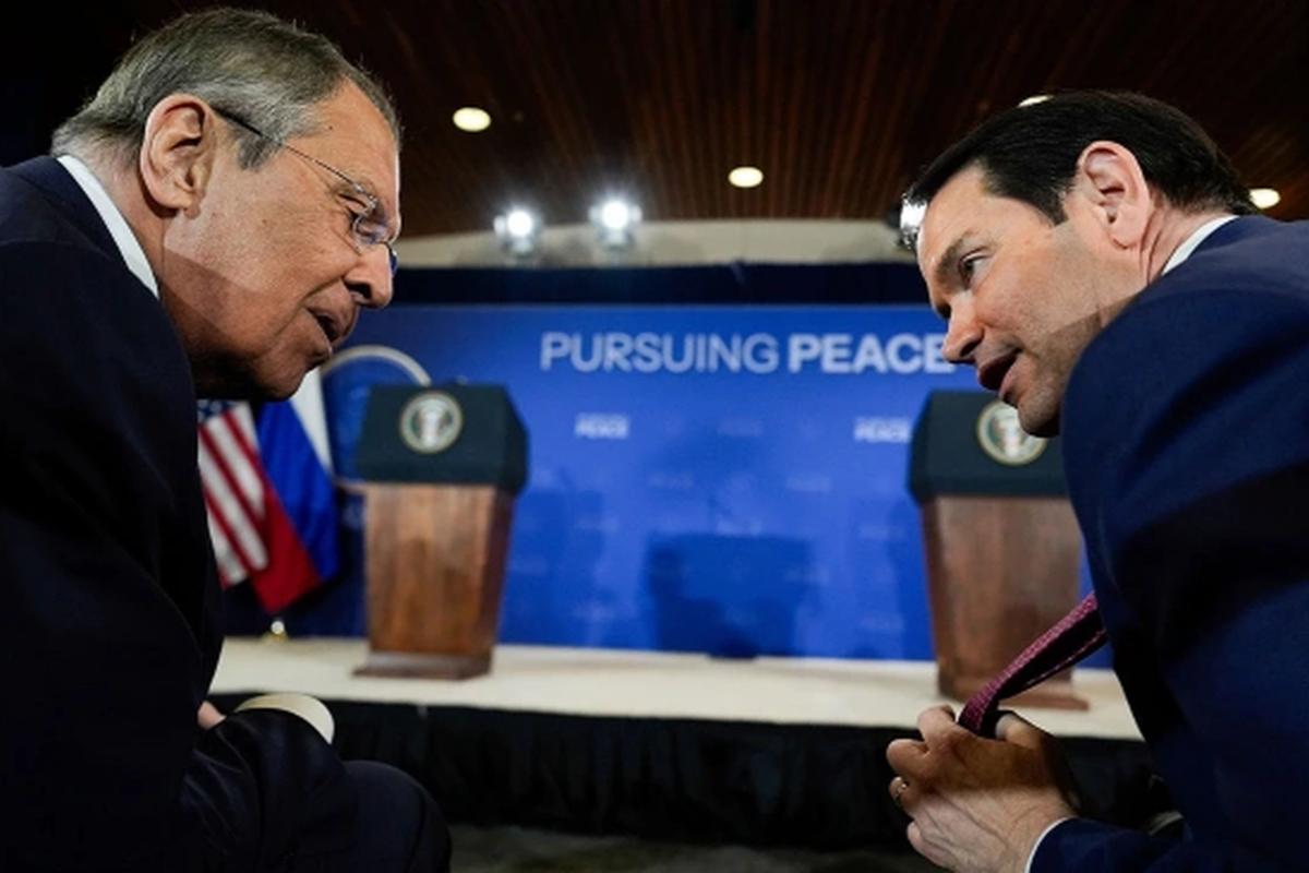 Кремль опроверг слухи о том, что Лавров «впал в немилость» после разговора с Рубио