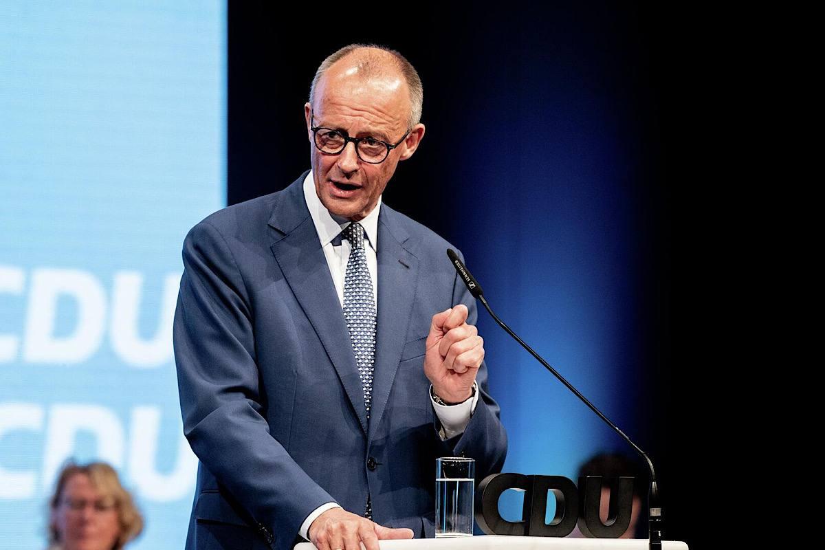 Мерц заявил о новых санкциях против России, если не будет встречи президентов России и Украины