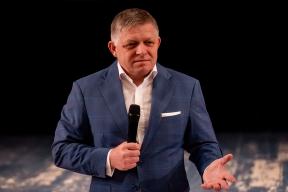 Прибалтика закрыла небо для Фицо: словацкий премьер не сдается и летит в Москву в обход