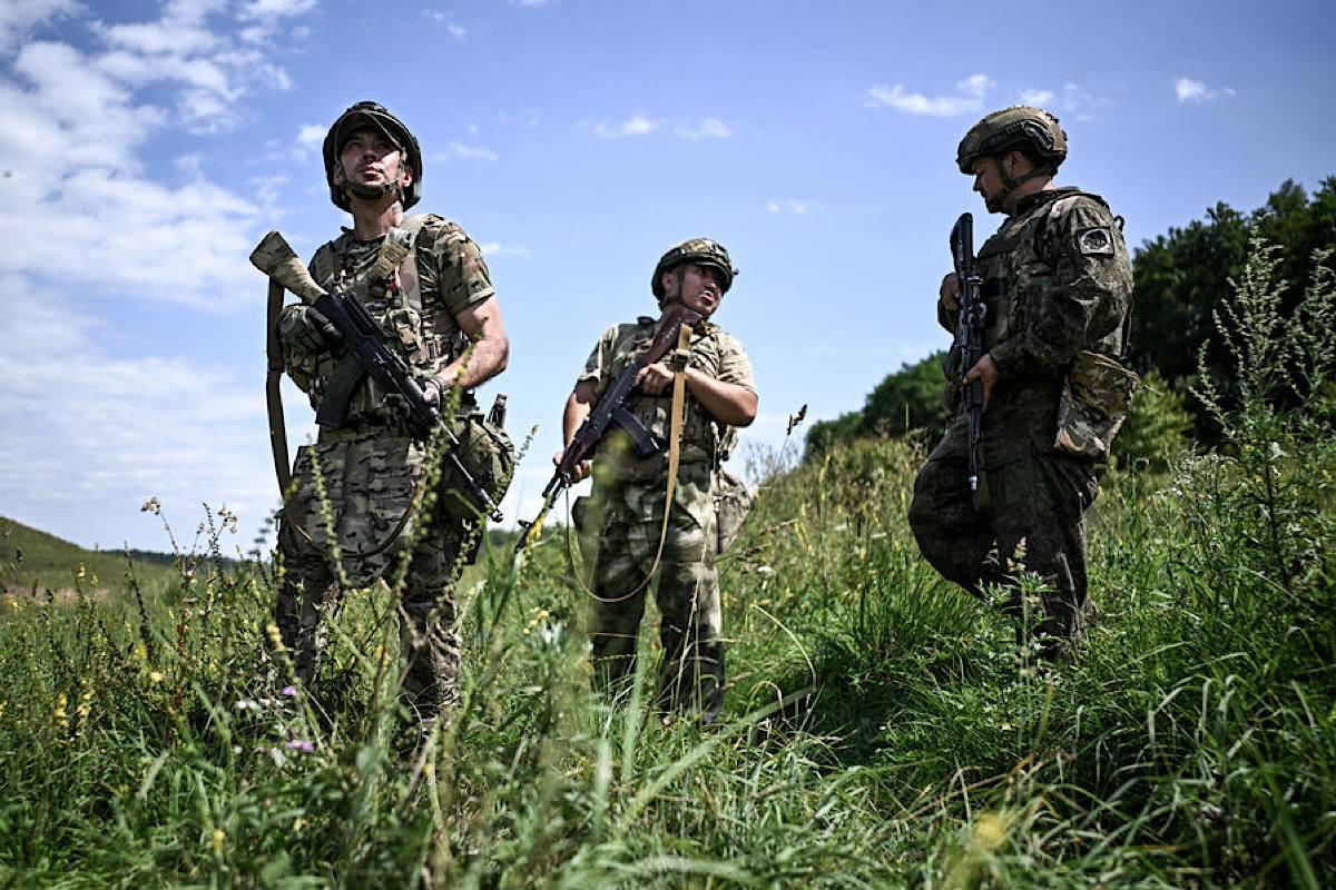 Политолог Межуев предсказал «корейский сценарий» мира на Украине