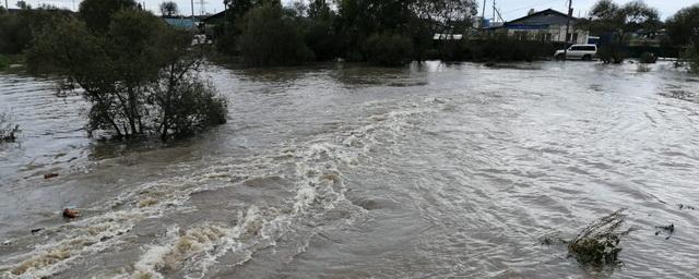 В Еврейской автономии ввели ЧС из-за прорыва дамбы