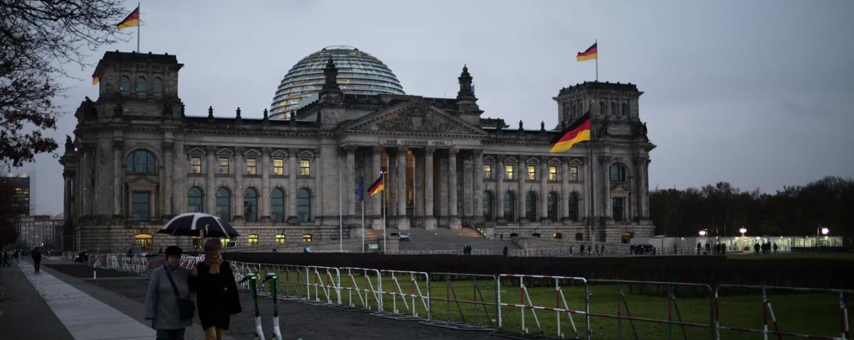 Германия вдвое сократит федеральные расходы на беженцев
