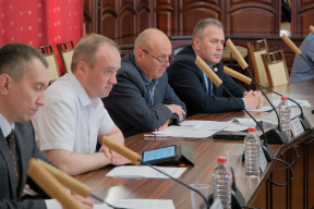 Спикер Заксобрания Роман Береснев: В Кировской области введут компенсацию за платное обучение детей из многодетных семей в колледжах и техникумах