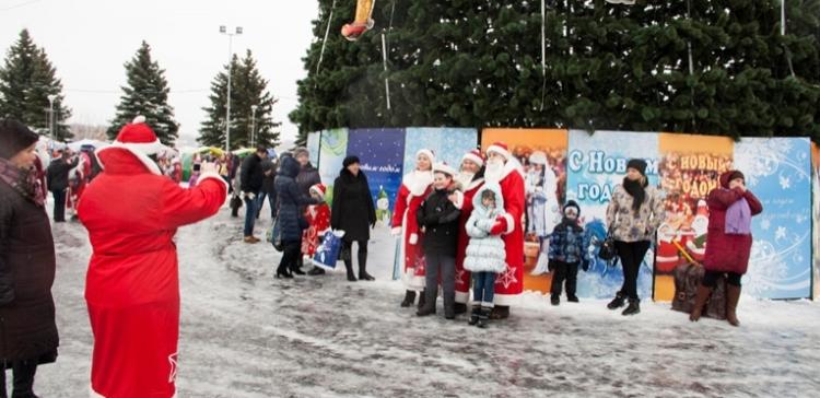 В Рыбинске состоялось «Нашествие Дедов Морозов»