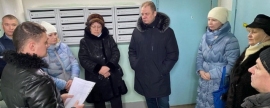 Глава Электрогорска обсудил ремонт подъезда с жильцами дома №1 по ул. Чкалова