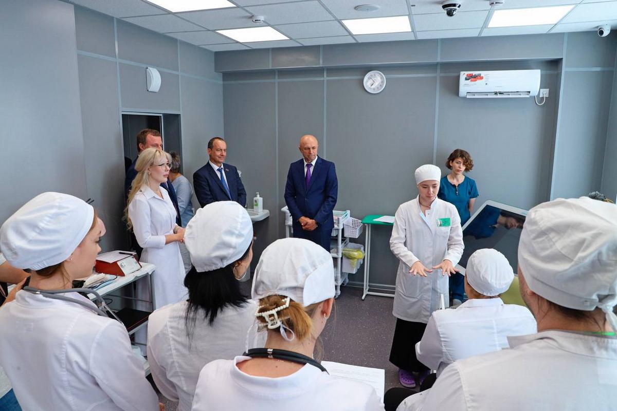 Председатель ЗСК назвал основные программы по привлечению кадров в учреждения соцсферы Кубани