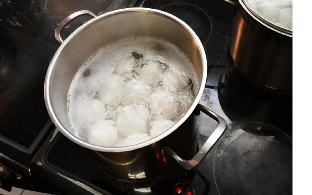 Гастроэнтеролог Логинов: Употребление яиц в умеренном количестве не повышает холестерин