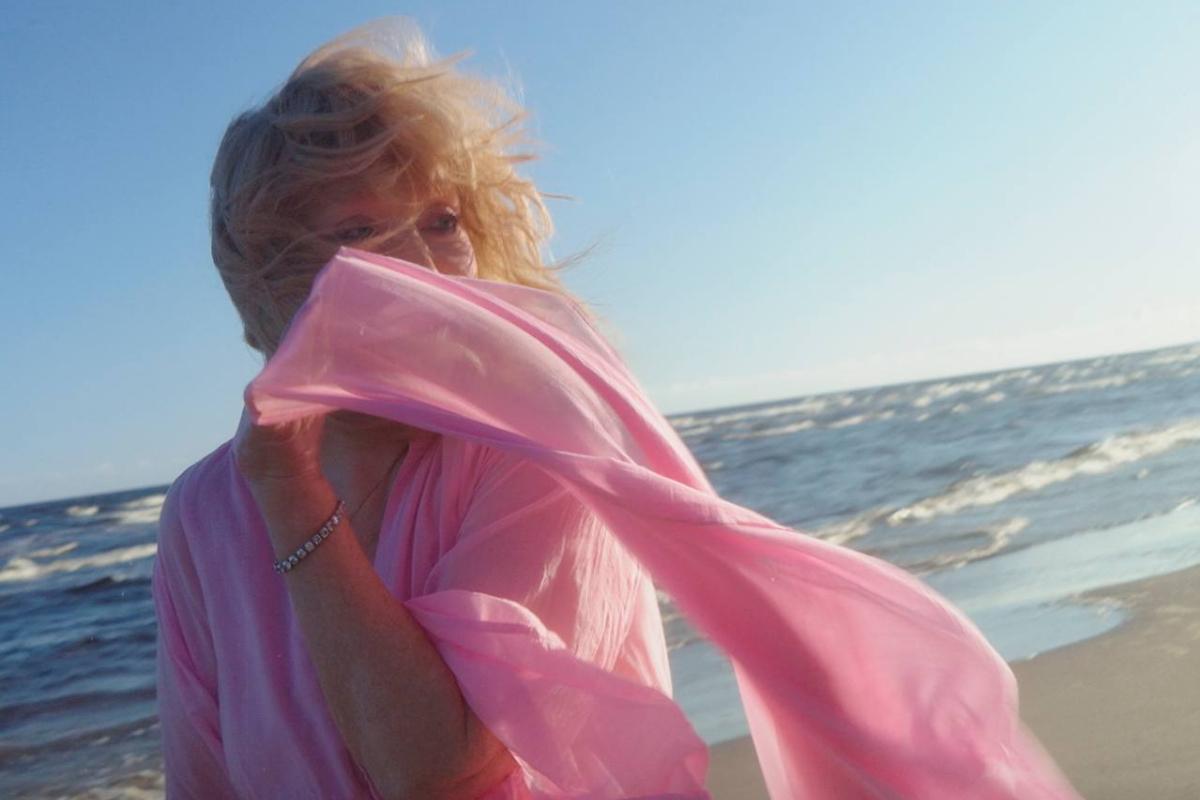 «Для меня Родина уже кончилась». Алла Пугачева пожаловалась на «время пираний, которые должны жрать друг друга»