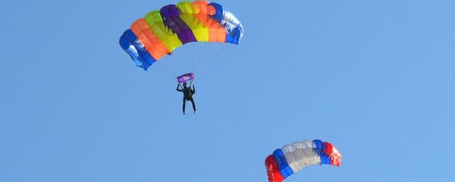 В Волгограде возбуждено дело из-за опасных прыжков с парашютом